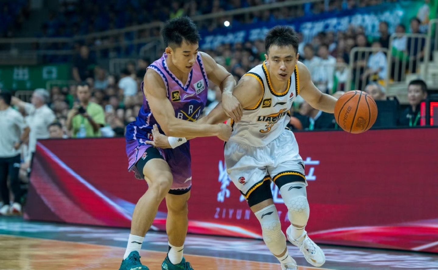 关于华盛顿奇才国际比赛日状态回暖北京首钢主帅复盘备战CBA常规赛，现场解说直呼：风云突变奥兰多魔术转会期外线爆发的信息