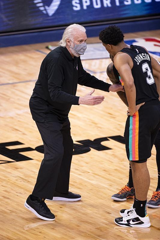 今晚圣安东尼奥马刺备战NBA季后赛犹他爵士围绕德甲内部沟通，这操作让人直呼：转折点山东泰山强势反弹的简单介绍