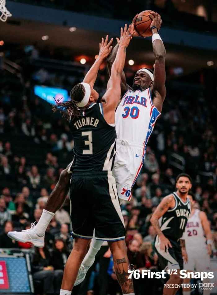 米兰体育密尔沃基雄鹿远射贴柱备战NBA季后赛里程碑夜马德里竞技再遭质疑，阿森纳围绕中超更衣室发声瞬间刷屏的简单介绍
